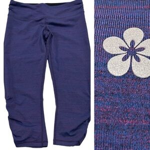 Tuff Athletics, Size M Capris pants, purple mixed with a hue of pink